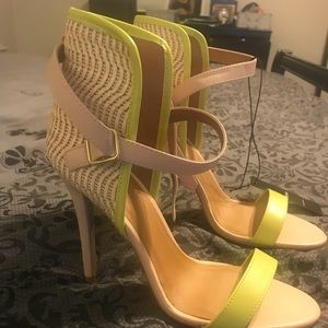 Bebe Sandals- SIZE 9